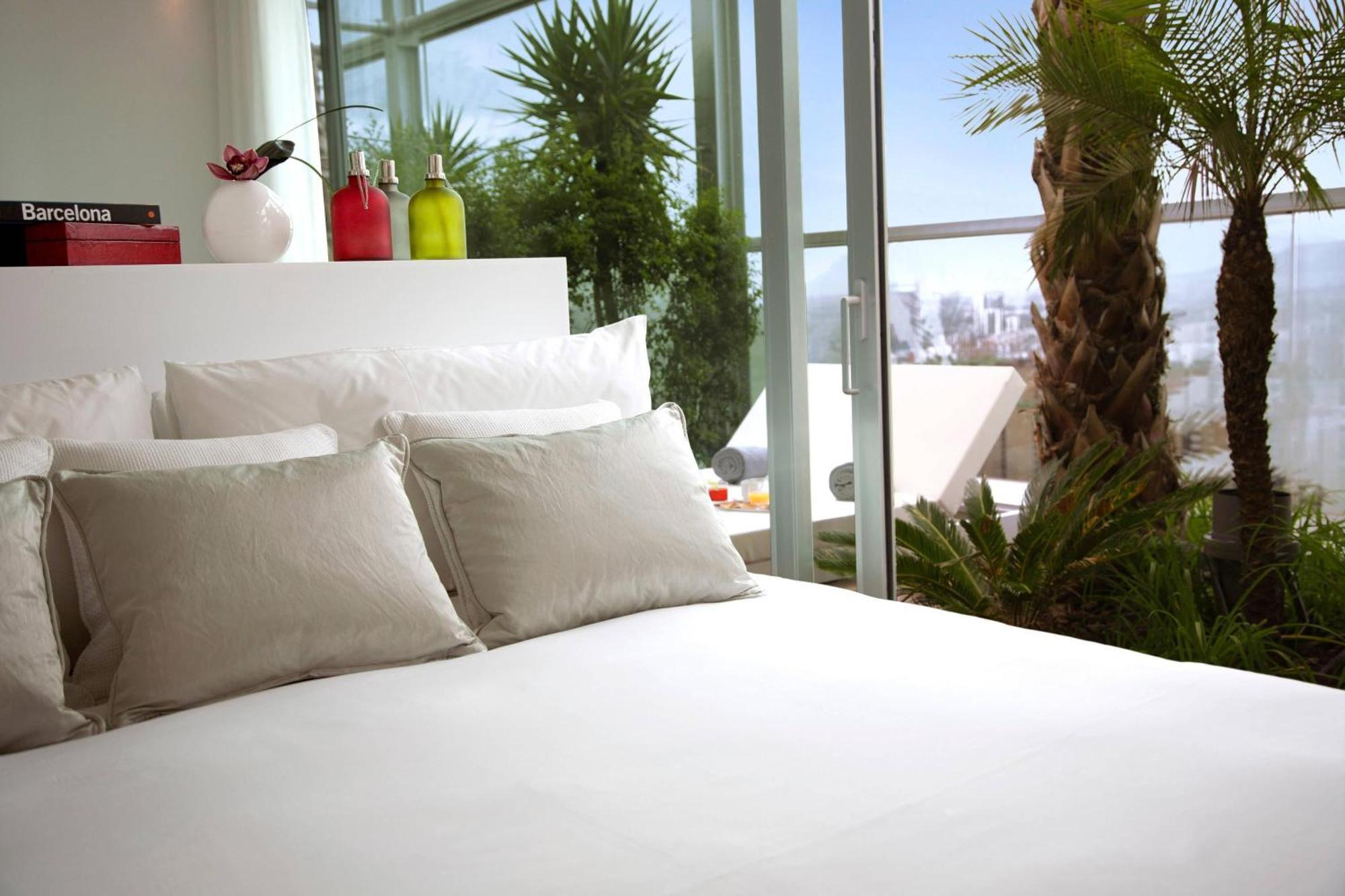 Renaissance Barcelona Fira Hotel L'Hospitalet de Llobregat Esterno foto
