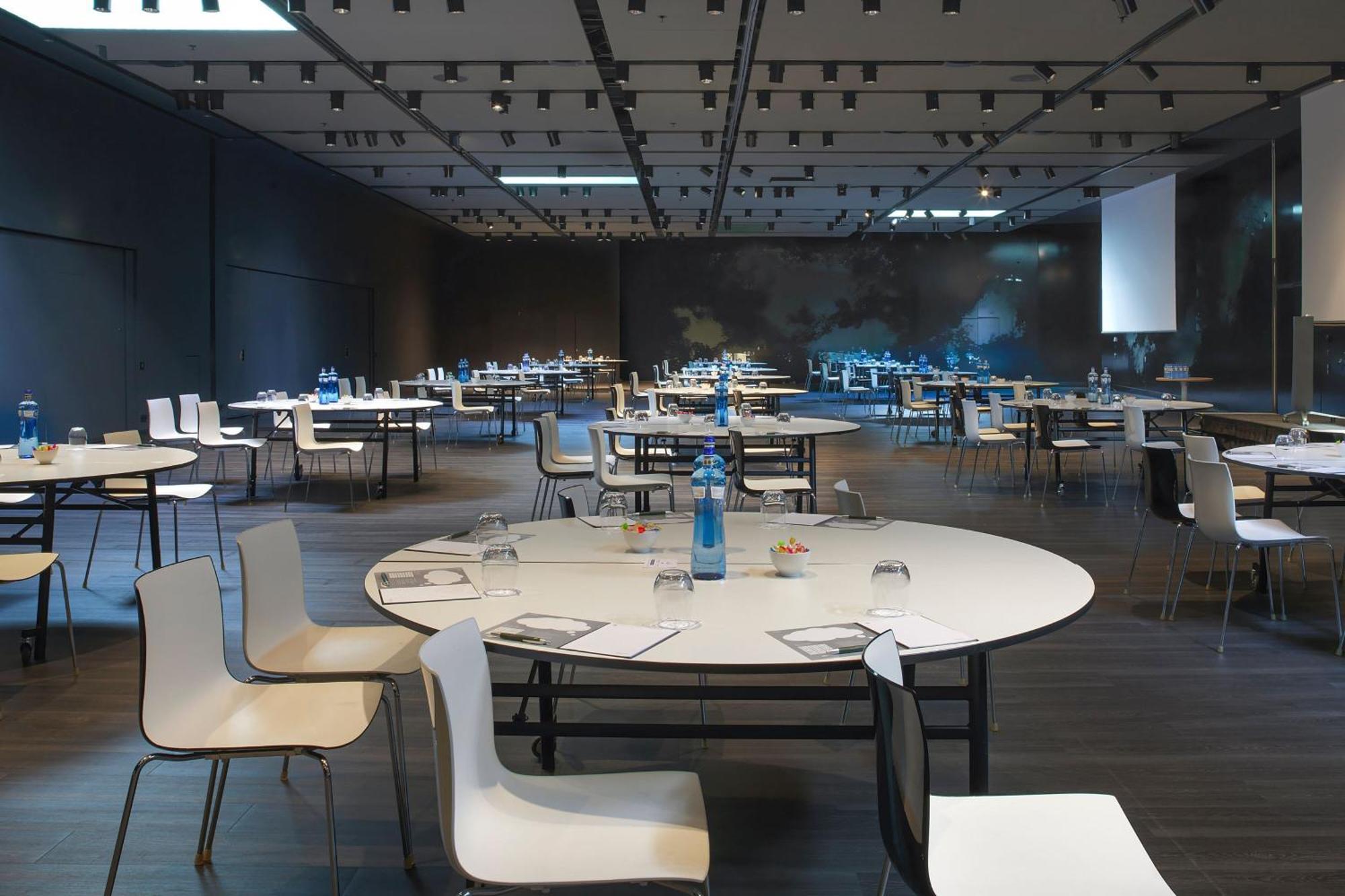 Renaissance Barcelona Fira Hotel L'Hospitalet de Llobregat Esterno foto