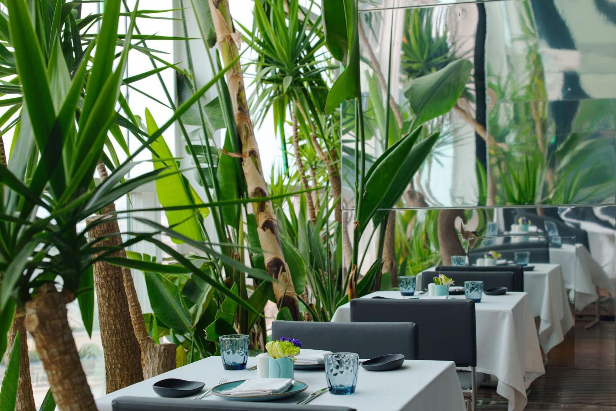 Renaissance Barcelona Fira Hotel L'Hospitalet de Llobregat Esterno foto