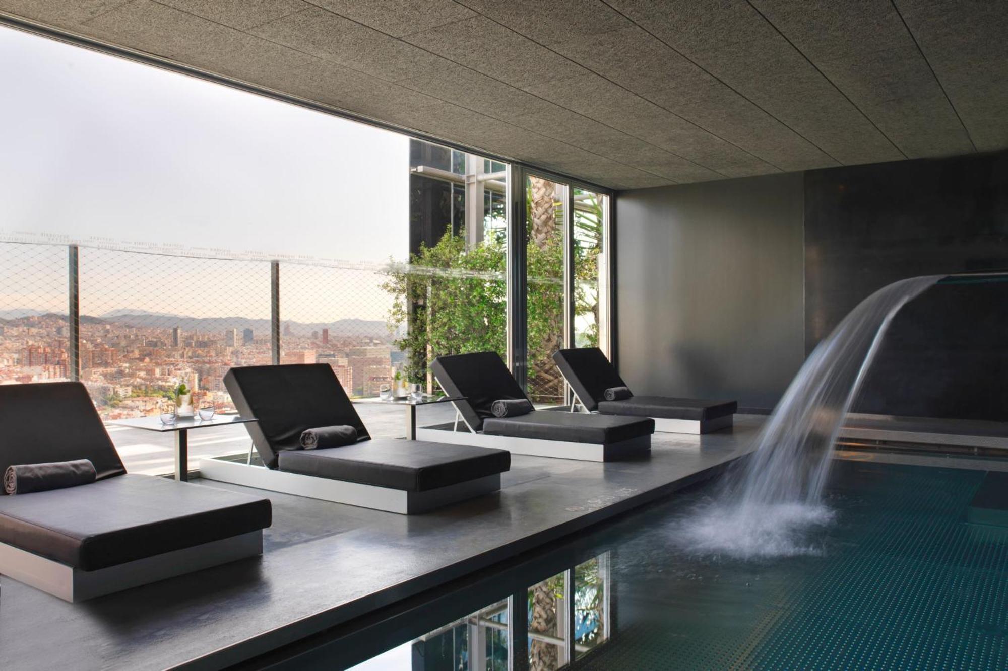 Renaissance Barcelona Fira Hotel L'Hospitalet de Llobregat Esterno foto