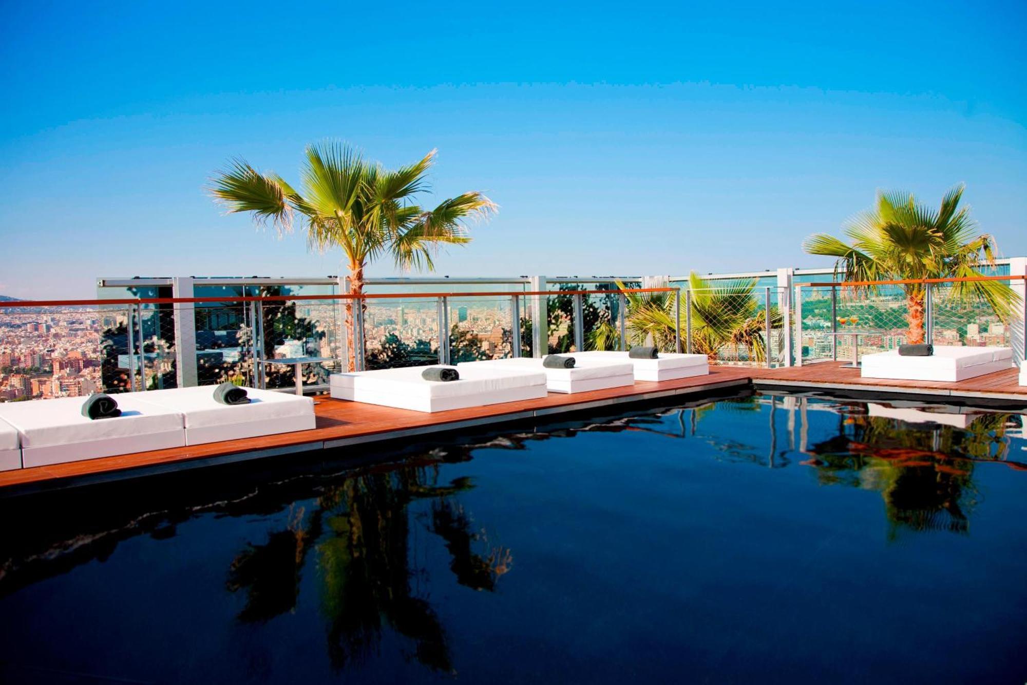 Renaissance Barcelona Fira Hotel L'Hospitalet de Llobregat Esterno foto