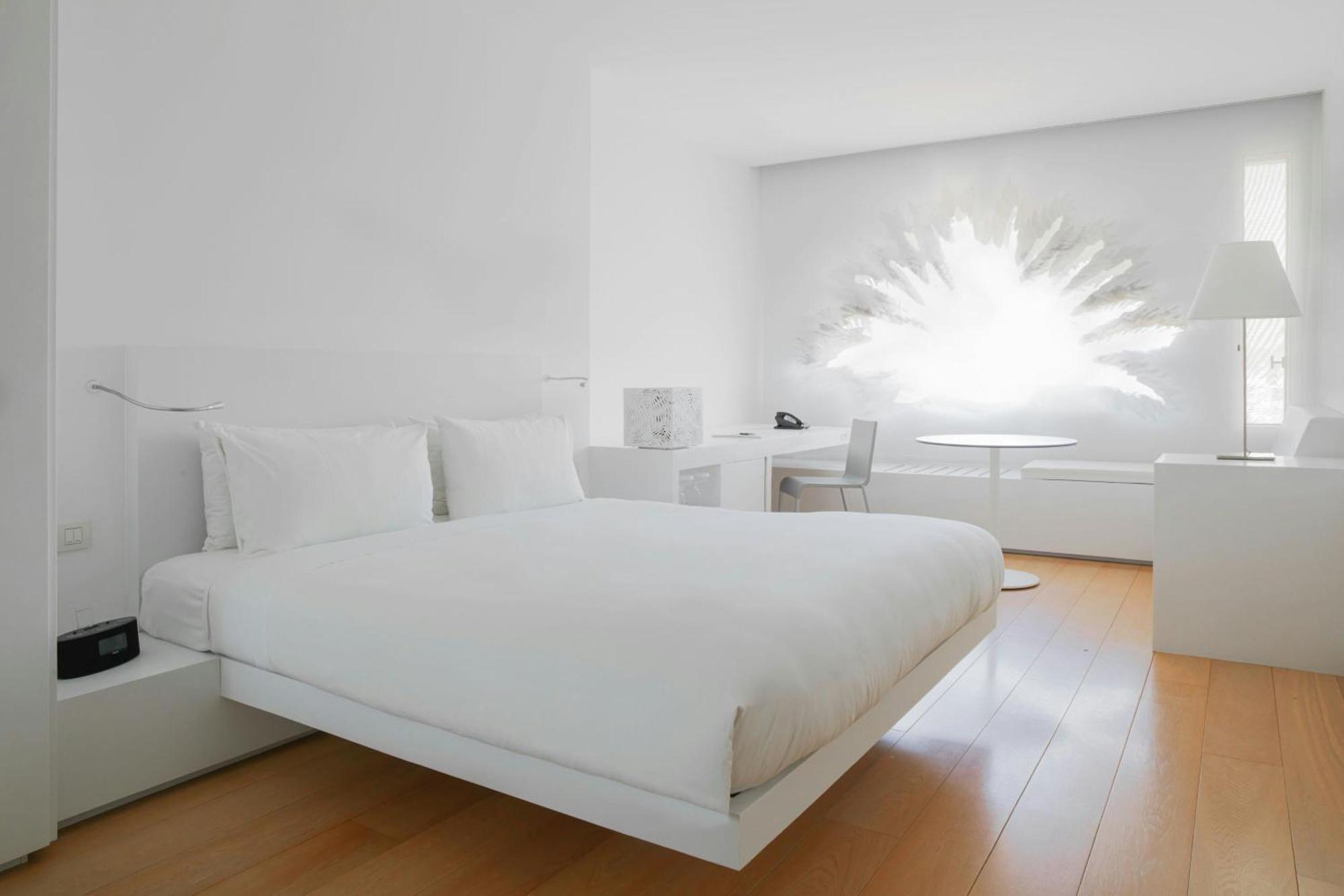 Renaissance Barcelona Fira Hotel L'Hospitalet de Llobregat Esterno foto