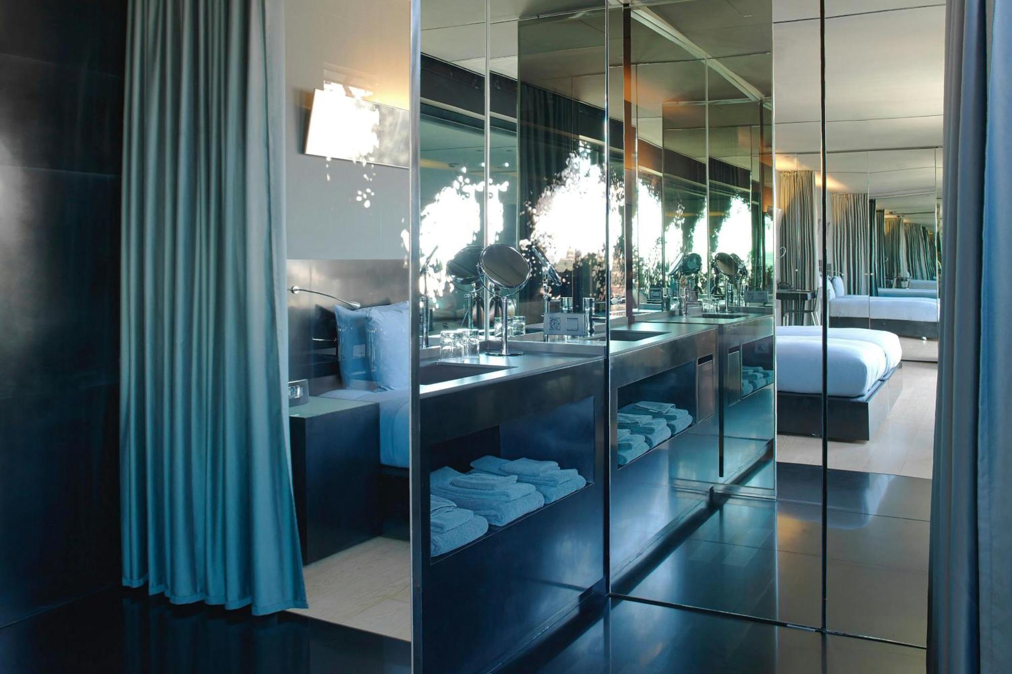 Renaissance Barcelona Fira Hotel L'Hospitalet de Llobregat Esterno foto