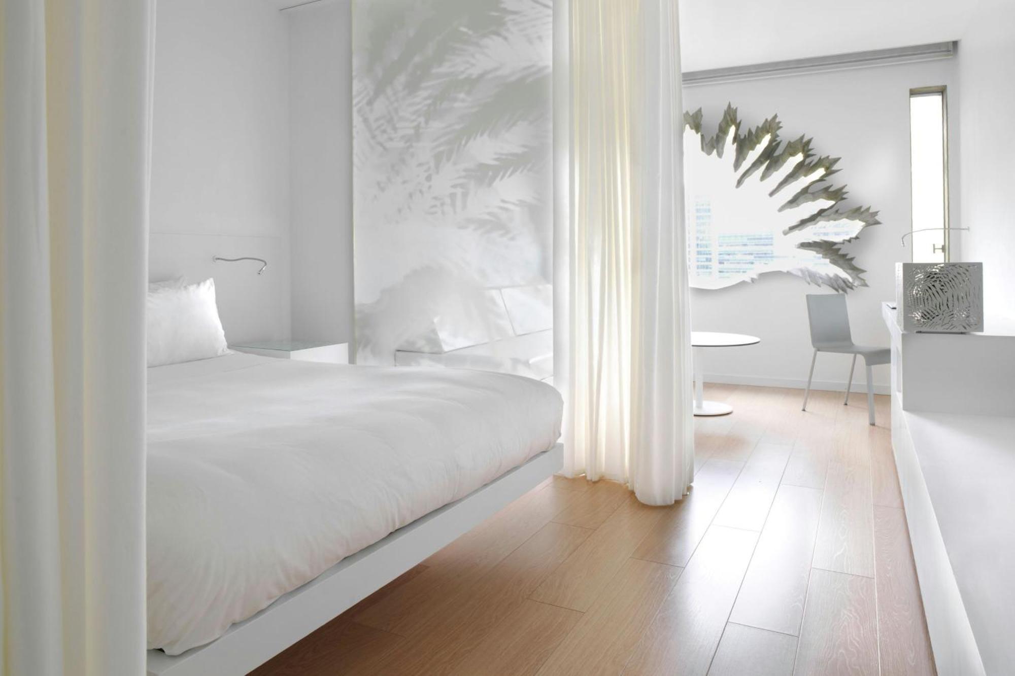 Renaissance Barcelona Fira Hotel L'Hospitalet de Llobregat Esterno foto